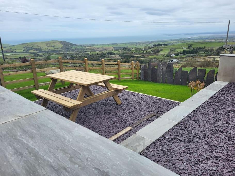 Amazing Coastal & Sunset Views In Eryri Vila Llanllyfni Exterior foto