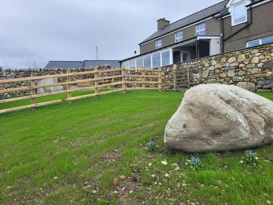 Amazing Coastal & Sunset Views In Eryri Vila Llanllyfni Exterior foto