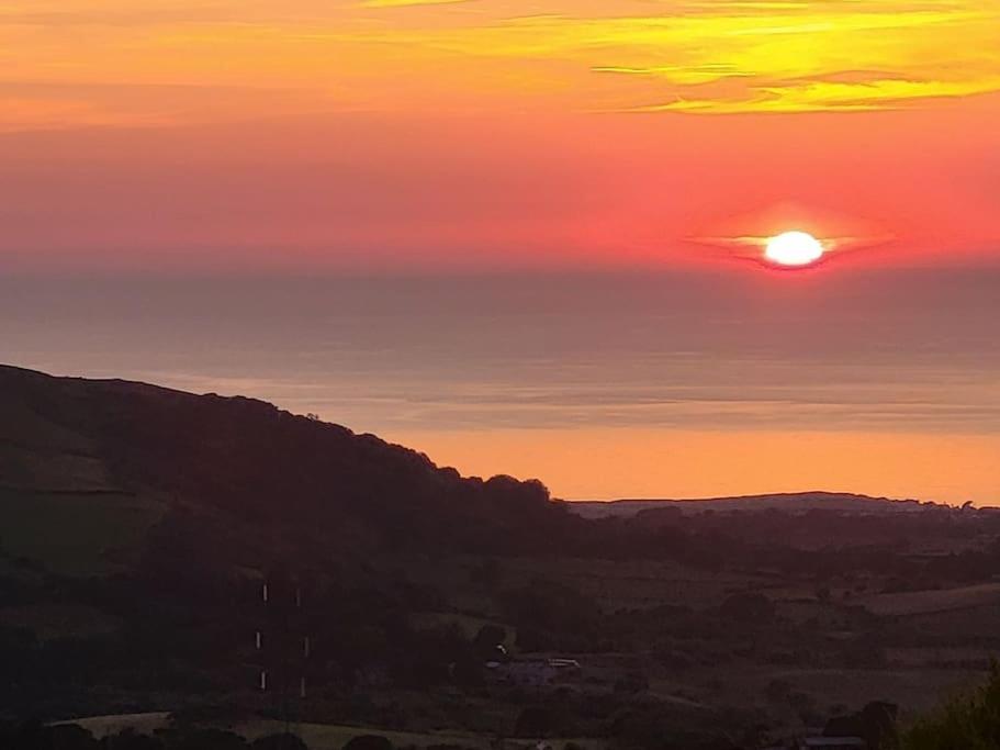 Amazing Coastal & Sunset Views In Eryri Vila Llanllyfni Exterior foto